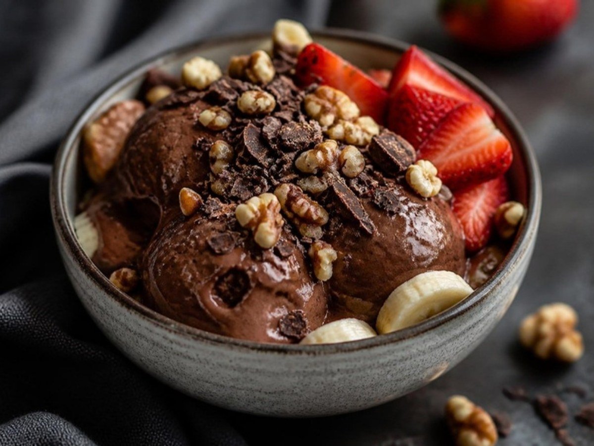 Dark Chocolate Banana “Nice Cream”